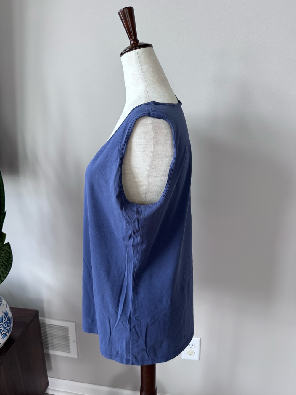 Lafayette 148 Classic Base Layer Scoop Neck Tank Top - Blue - Picture 3 of 6